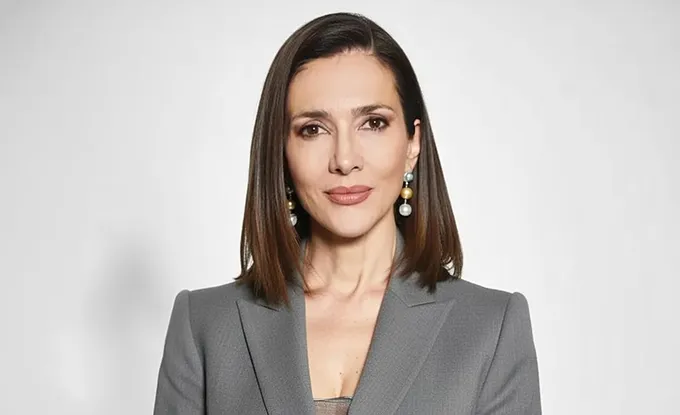 Contratar a CRISTINA PEREZ al 011 6872-4397 - Charlas y Conferencias