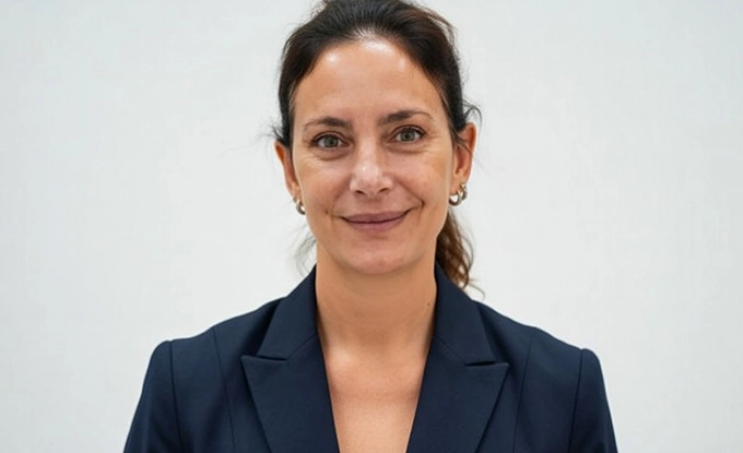 Contratar a LUCIANA AYMAR al 011 6872-4397 - Charlas y Conferencias