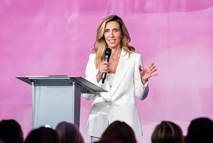 Contratar a LUCIANA GEUNA al 011 6872-4397 - Charlas y Conferencias