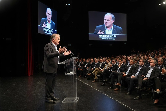 Contratar a MARCELO BIELSA al 011 6872-4397 - Charlas y Conferencias