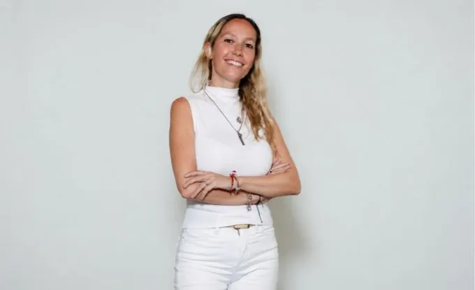 Contratar Verónica Dobronich al 011 6872-4397 - Charlas y Conferencias
